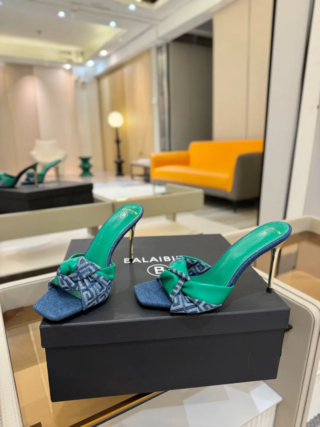 ピエールバルマン グリーン リボンデザイン スリッパ - 画像 (7)