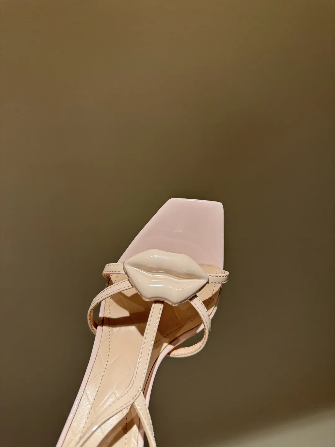 Balmainバレマン2025春夏ニューアイテム高品質なモデル四角い頭ハイヒールサンダル - 画像 (6)