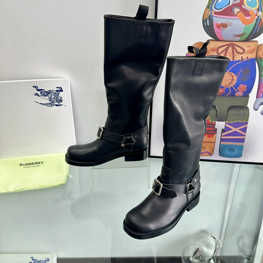 バーバリー ブラック ブーツ 新作 ヒール付き - 画像 (5)