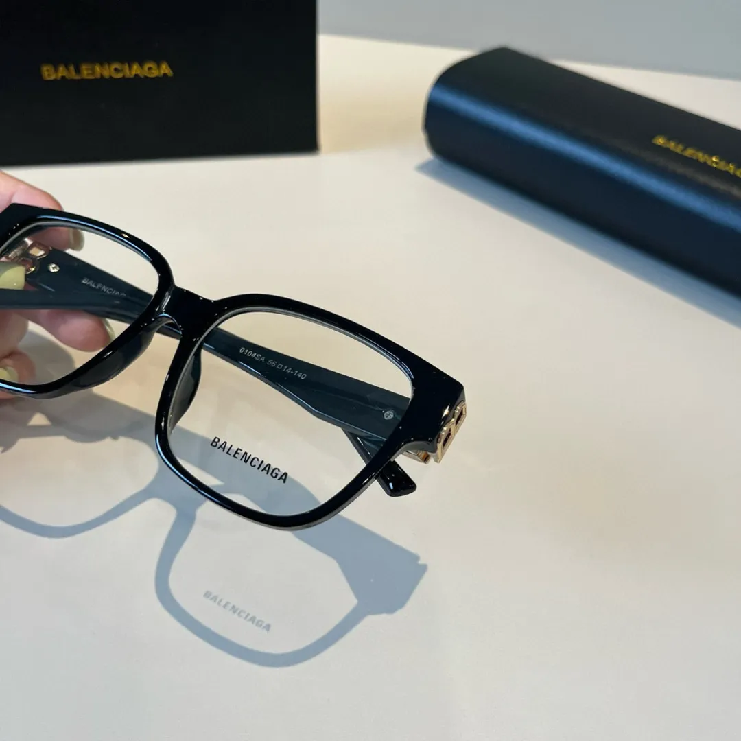 BALENCIAGA新作黒スクエアフレームサングラス - 画像 (7)