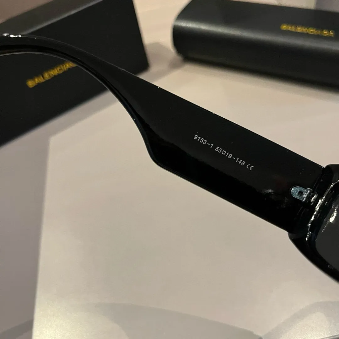 BALENCIAGA新作黒キャッツアイサングラス - 画像 (9)