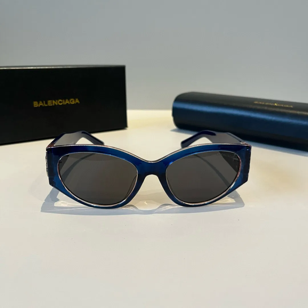 BALENCIAGA ブルーアークサングラス新作 - 画像 (3)