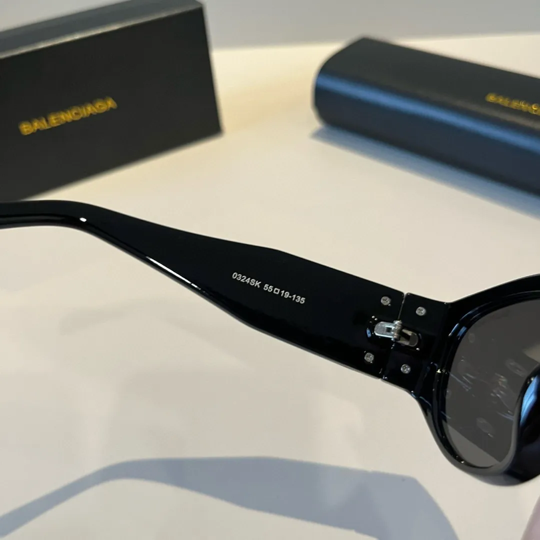 BALENCIAGA新作黒サングラスキャッツアイ - 画像 (11)