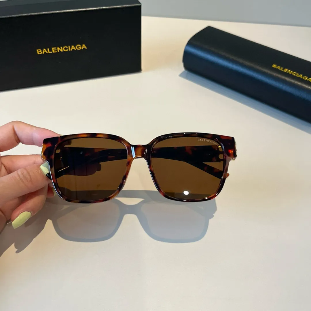 BALENCIAGA新作黒サングラスファッション - 画像 (6)
