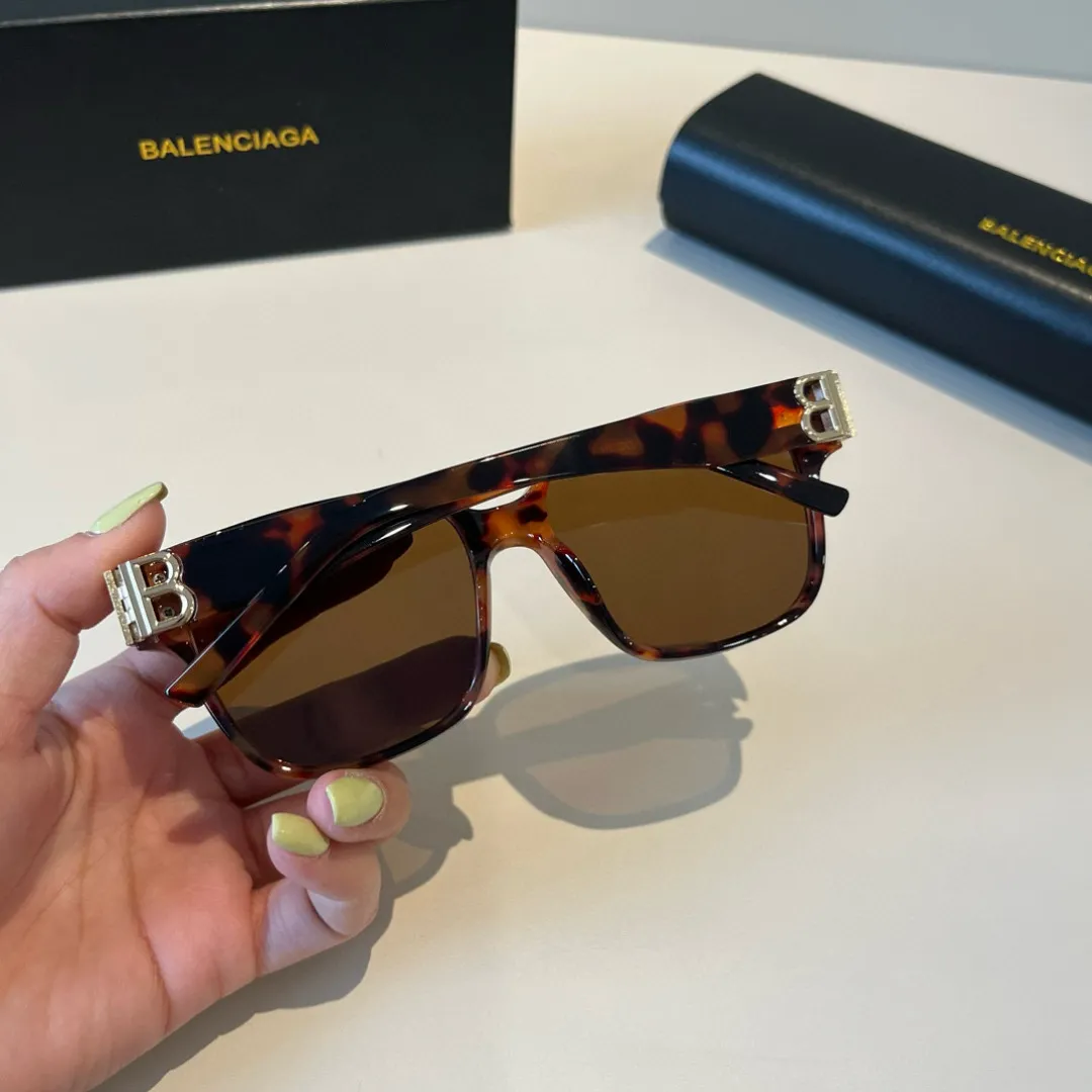 BALENCIAGA新作黒サングラスファッション - 画像 (8)
