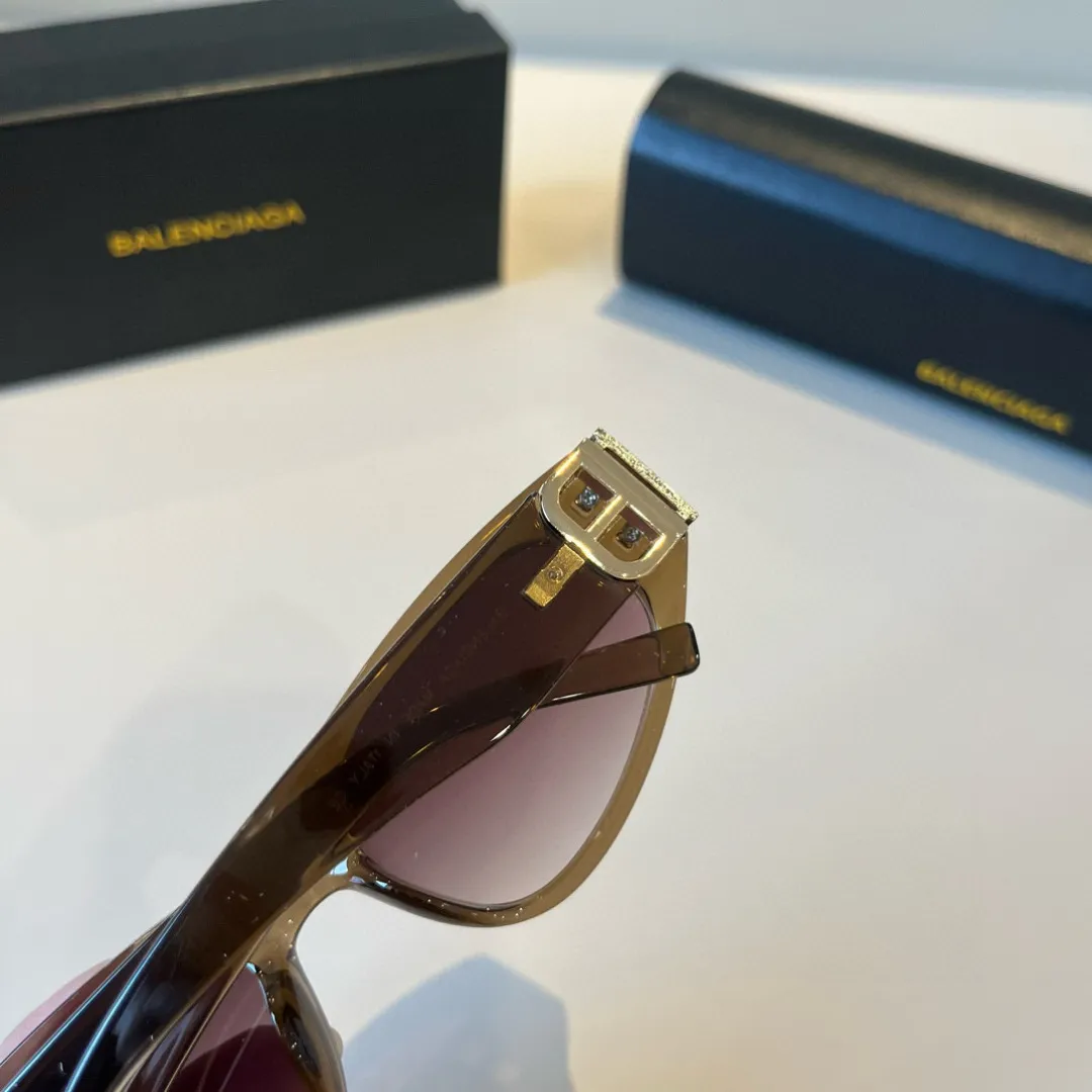 BALENCIAGA新作黒サングラスファッションモデル - 画像 (8)