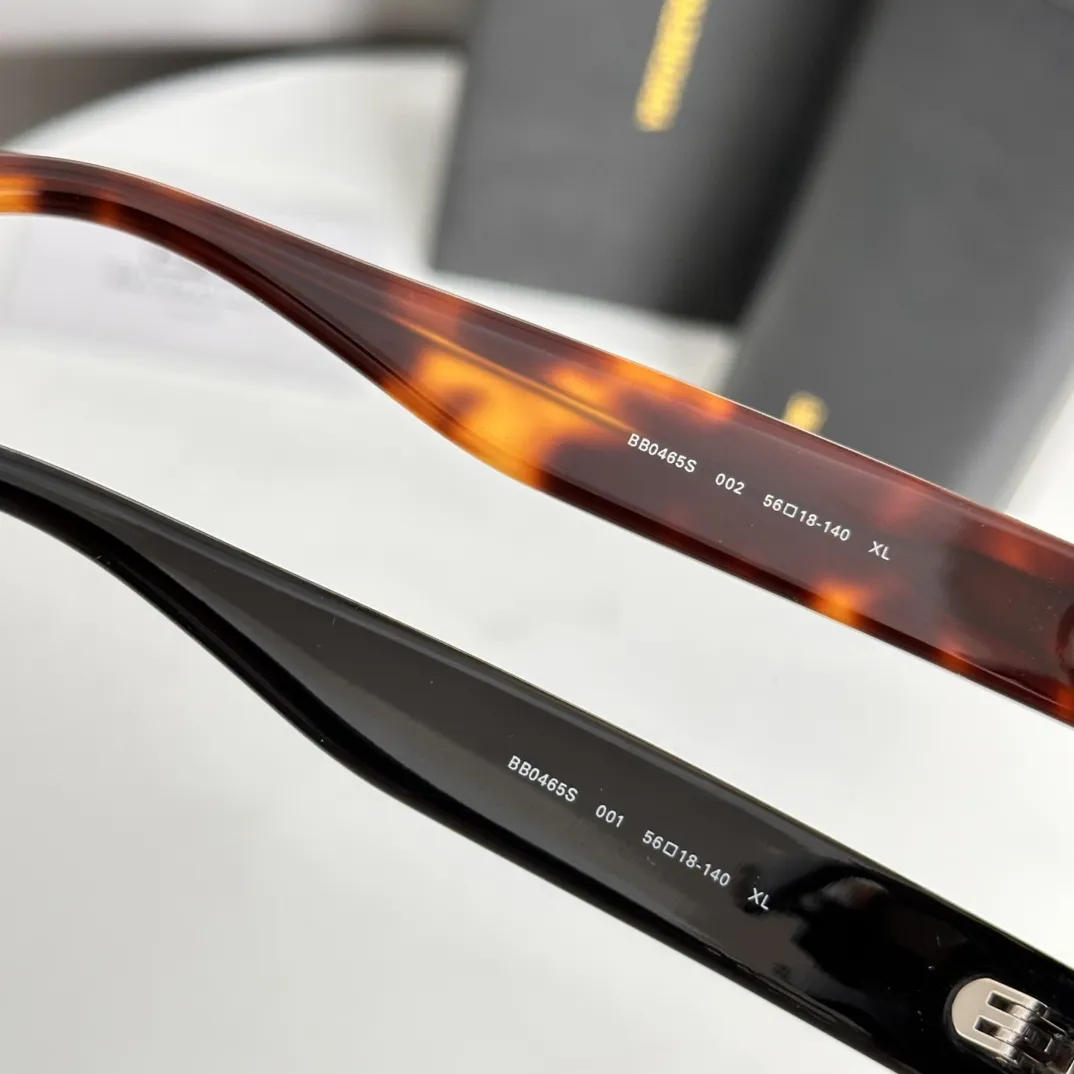 BALENCIAGA新作黒アークサングラス - 画像 (9)