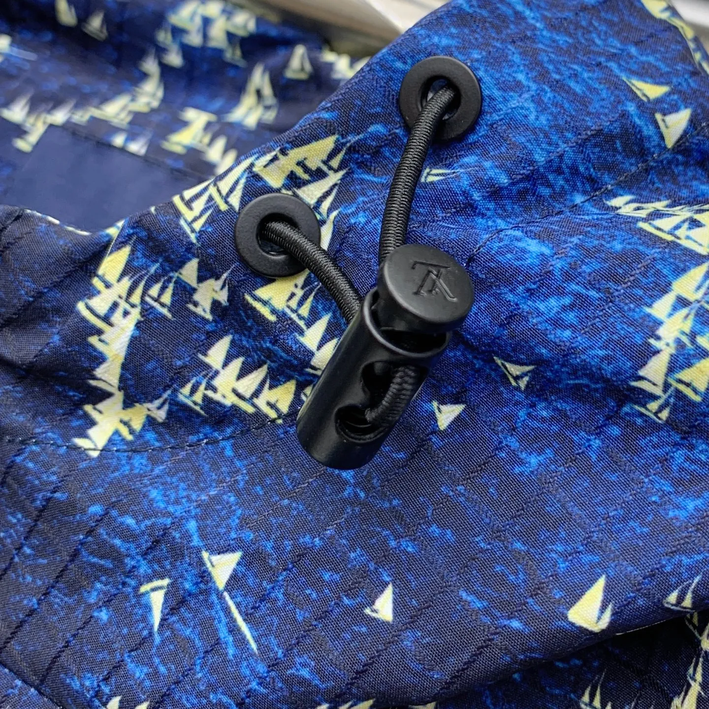 LOUIS VUITTON ブルー柄ジップアップジャケット - 画像 (7)