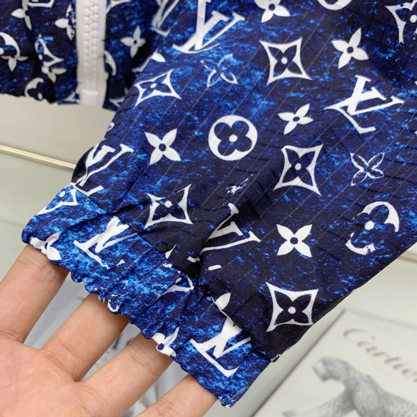 LOUIS VUITTON 2025秋冬ブルージャケット - 画像 (9)