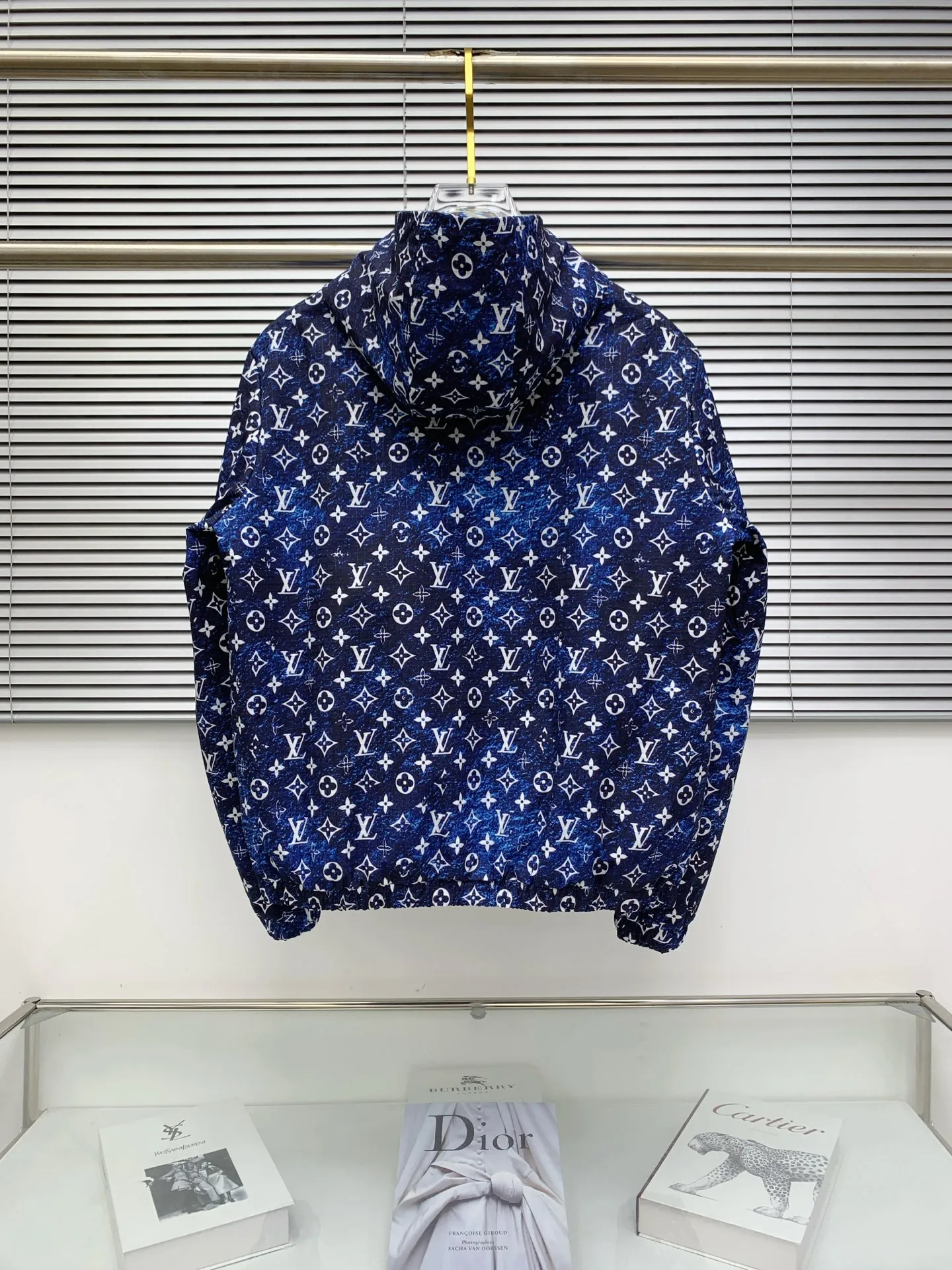 LOUIS VUITTON 2025秋冬ブルージャケット - 画像 (10)