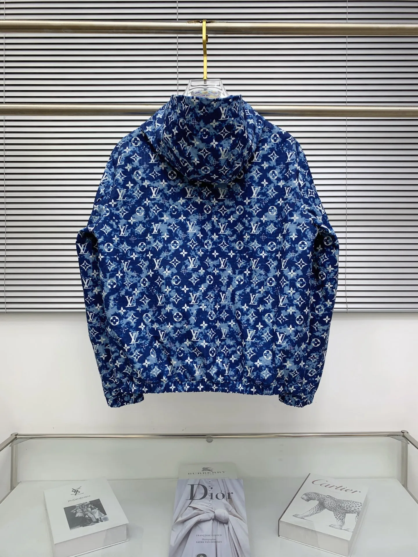 LOUIS VUITTON ブルー柄ジップアップジャケット - 画像 (10)