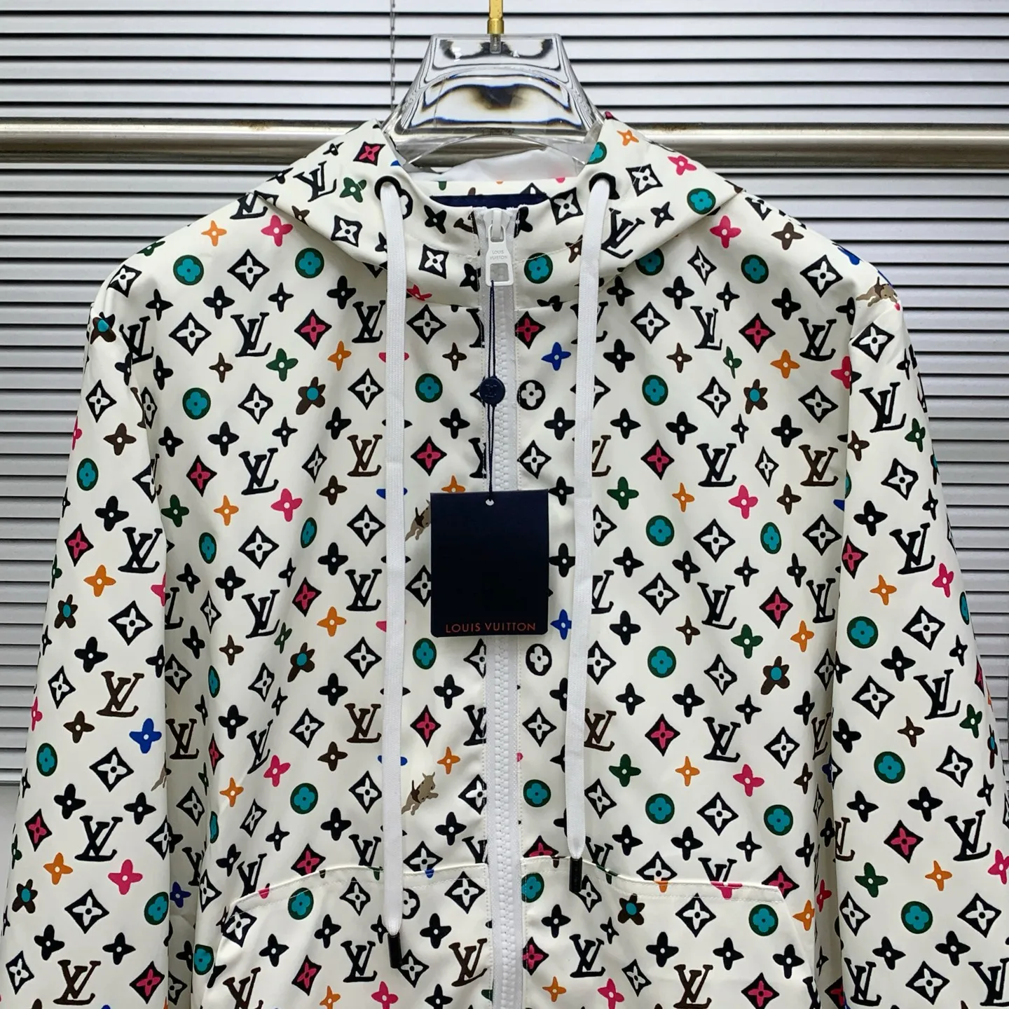 LOUIS VUITTON 2025秋冬ブルージャケット - 画像 (3)