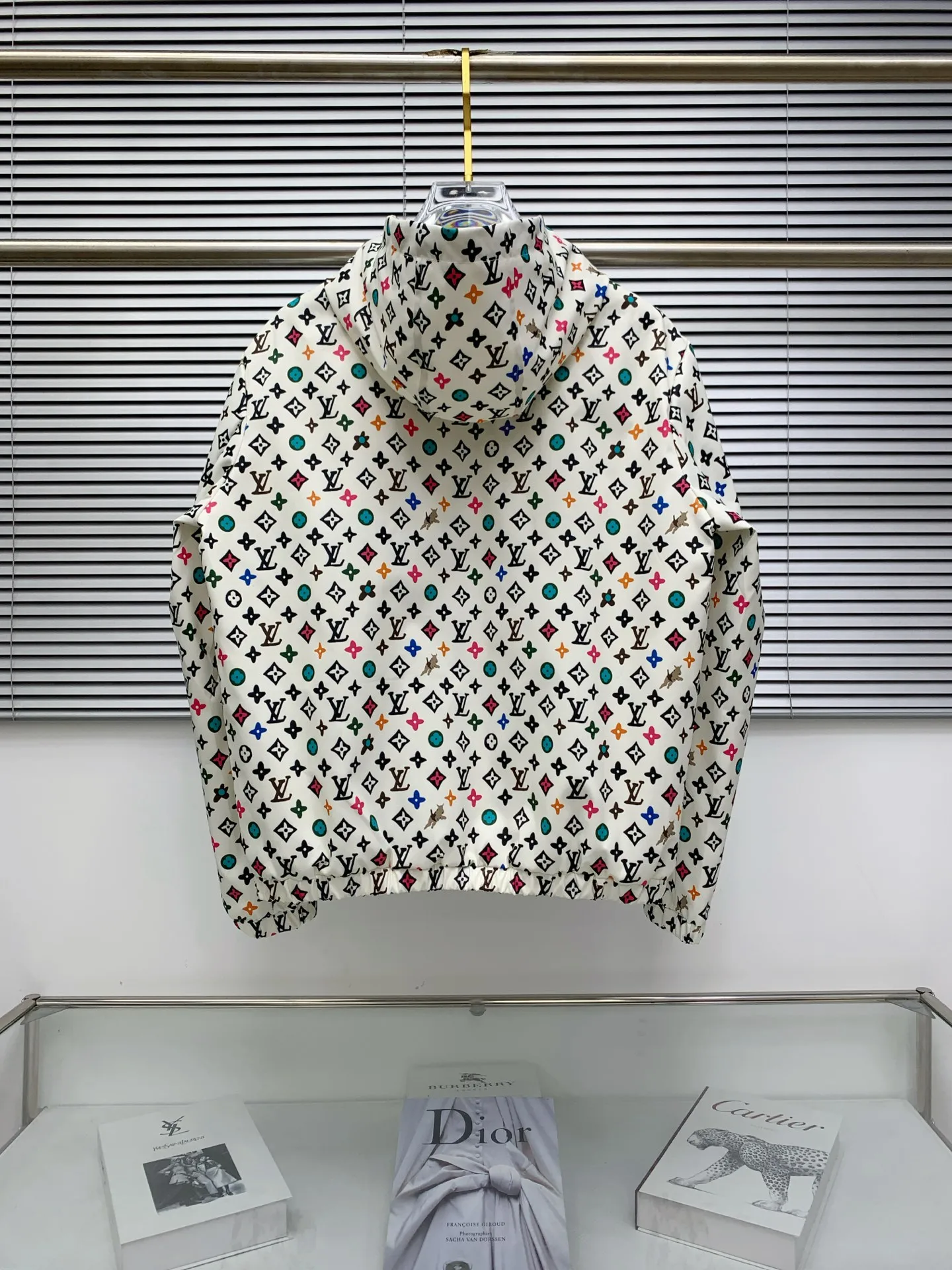 LOUIS VUITTON 2025秋冬ブルージャケット - 画像 (10)