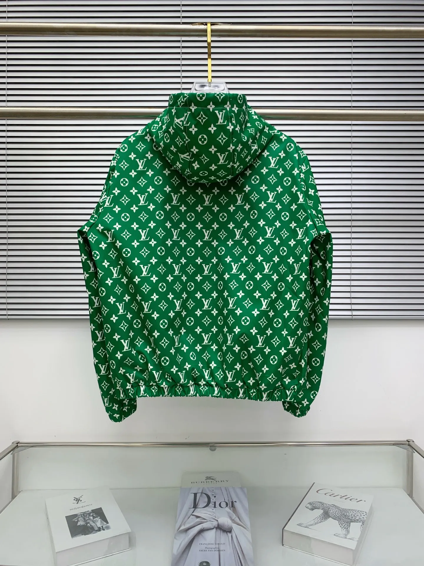 LOUIS VUITTON グリーン フルジップジャケット - 画像 (10)