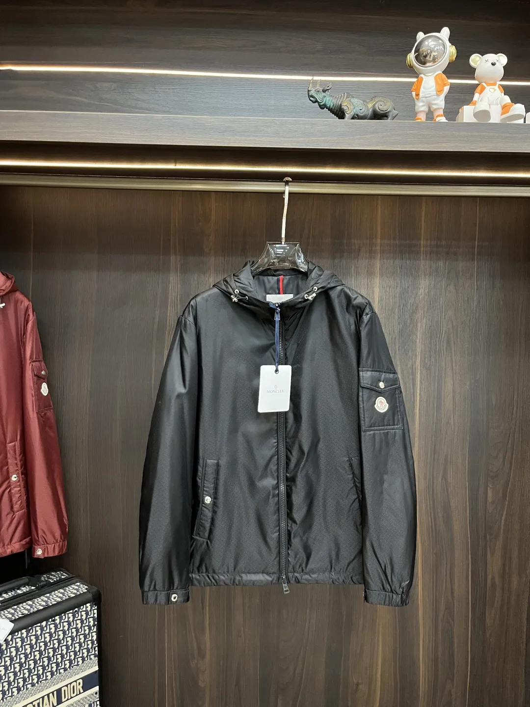 Moncler 2025ss早秋新款黒色連帽ジャケット