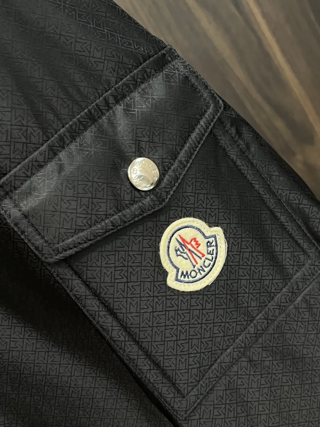 Moncler 2025ss早秋新款黒色連帽ジャケット - 画像 (8)