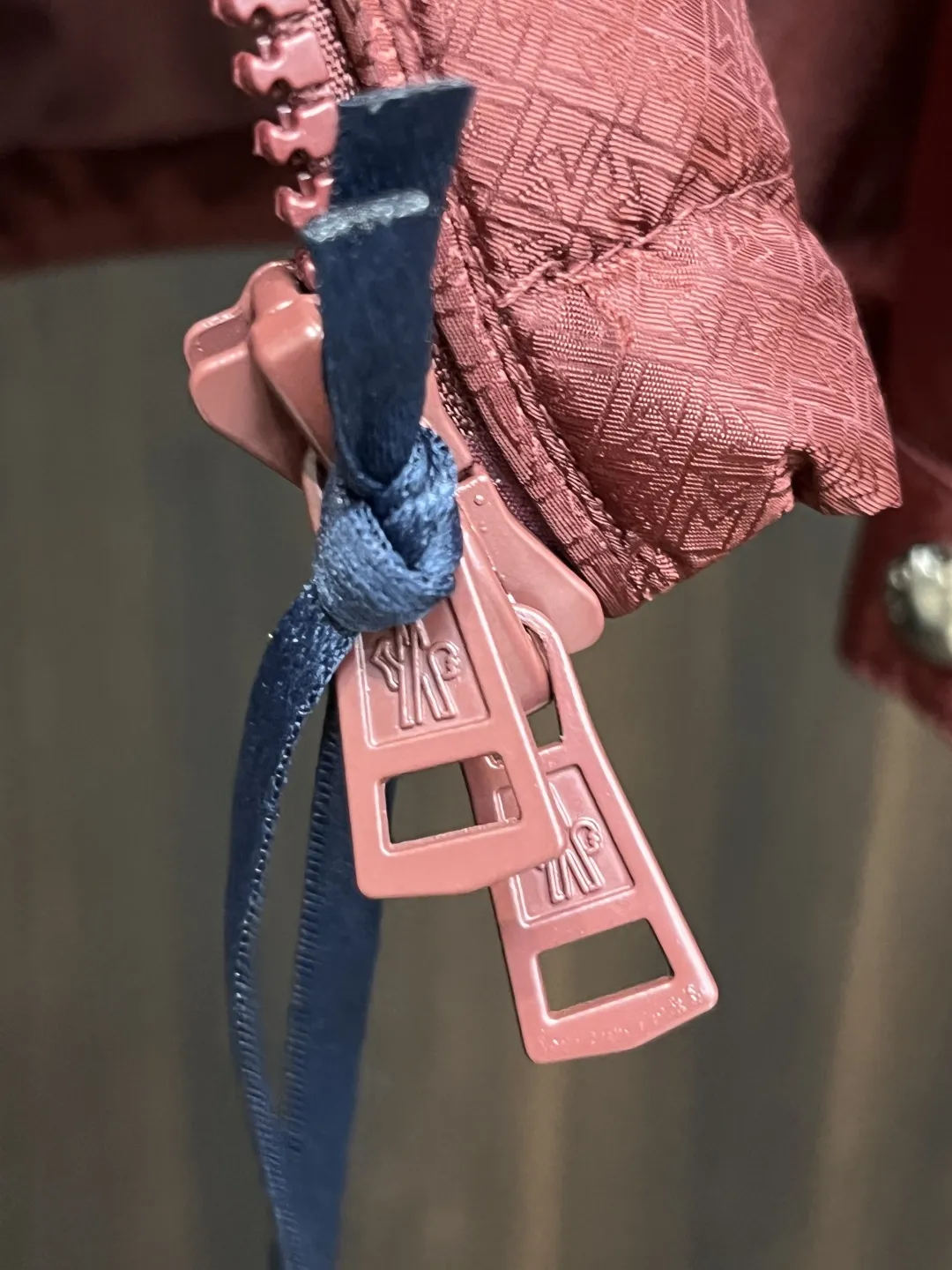 Moncler 2025ss早秋新款レッドフーディージャケット - 画像 (10)