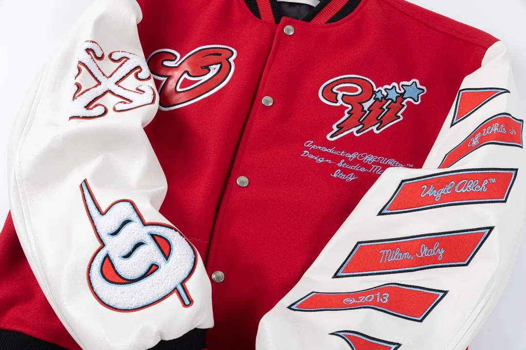 Off White OW レッド刺繍ロゴベースボールジャケット - 画像 (4)