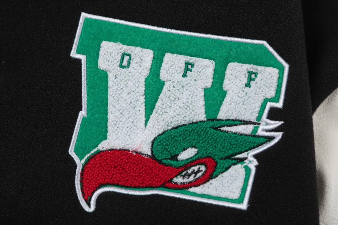 Off White OW 黒色刺繍バーシティジャケット - 画像 (5)