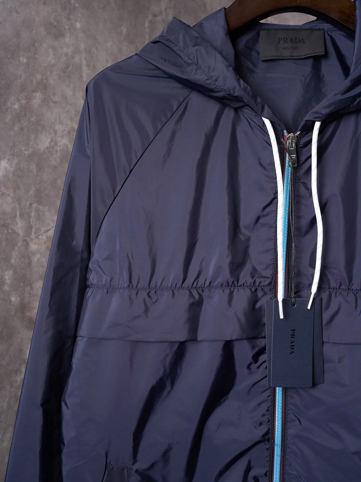 PRADA再生ナイロンジャケットネイビー三角マーク - 画像 (7)