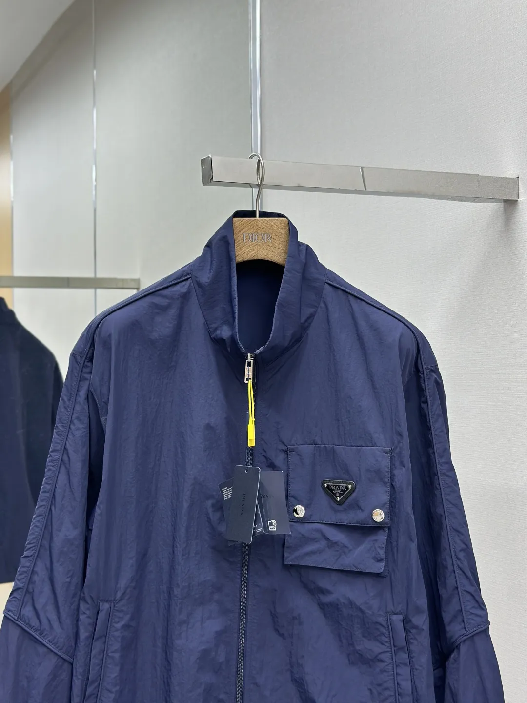 PRADA 25SS新作ナイロンジャケットブルースタイル - 画像 (5)