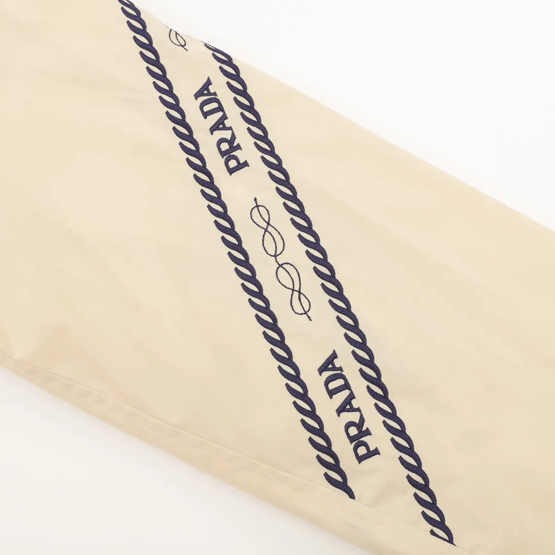 Prada ベージュ刺繍ジップアップパーカー - 画像 (5)