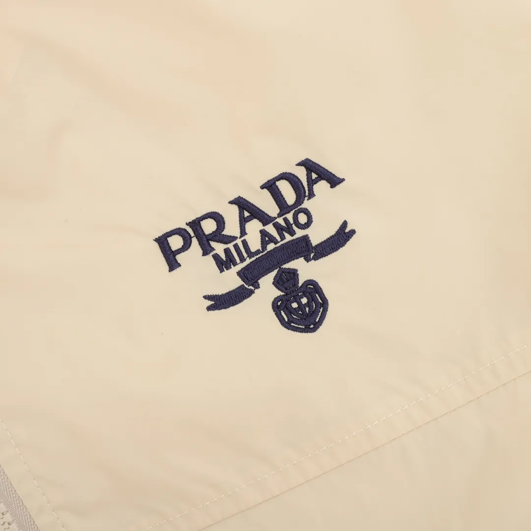 Prada ベージュ刺繍ジップアップパーカー - 画像 (6)