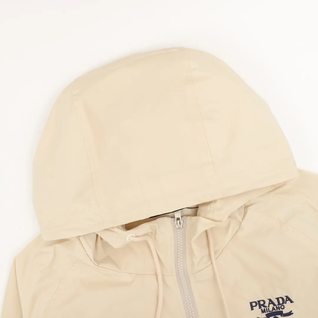Prada ベージュ刺繍ジップアップパーカー - 画像 (10)