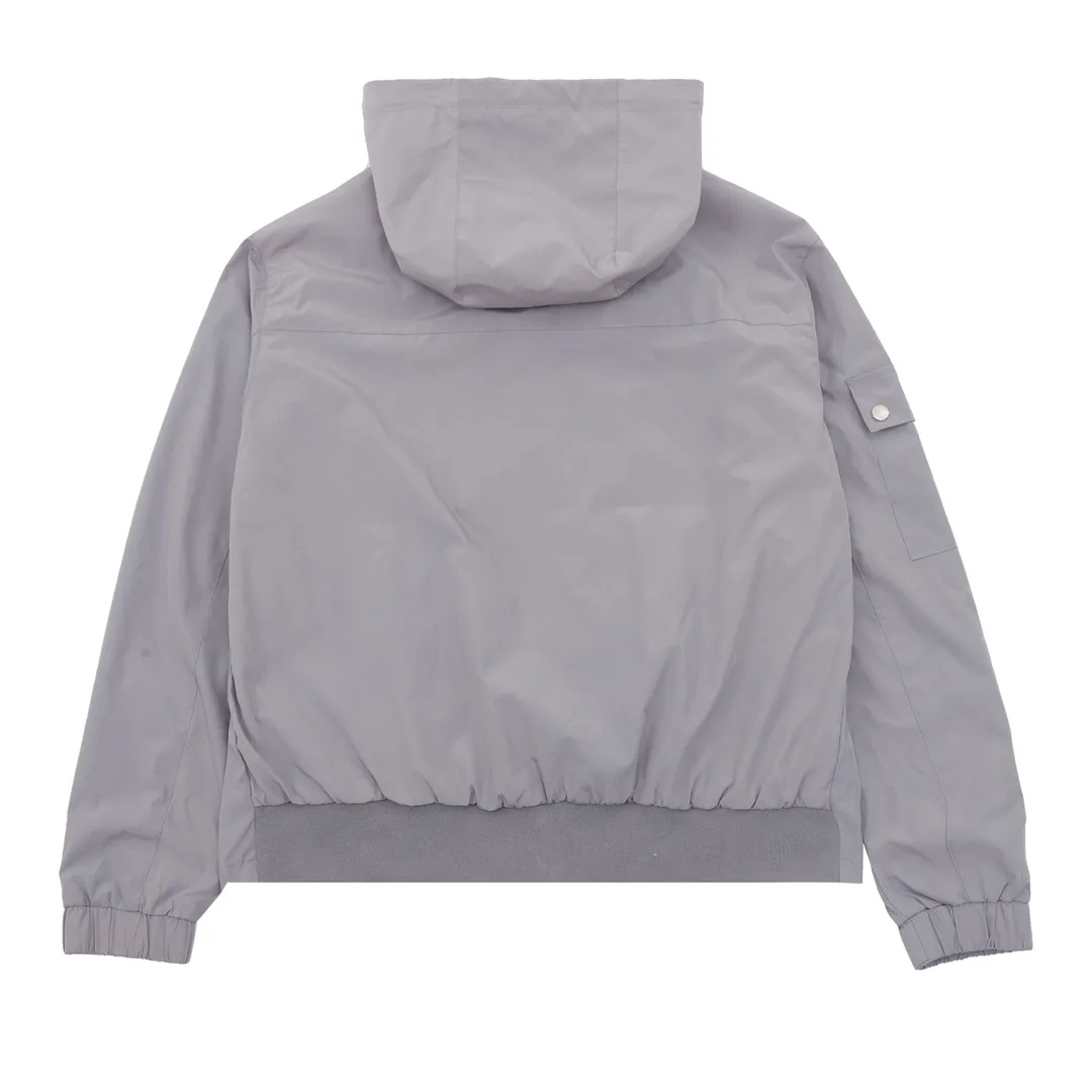 PRADA グレー ロゴプリント ウインドブレーカー - 画像 (3)