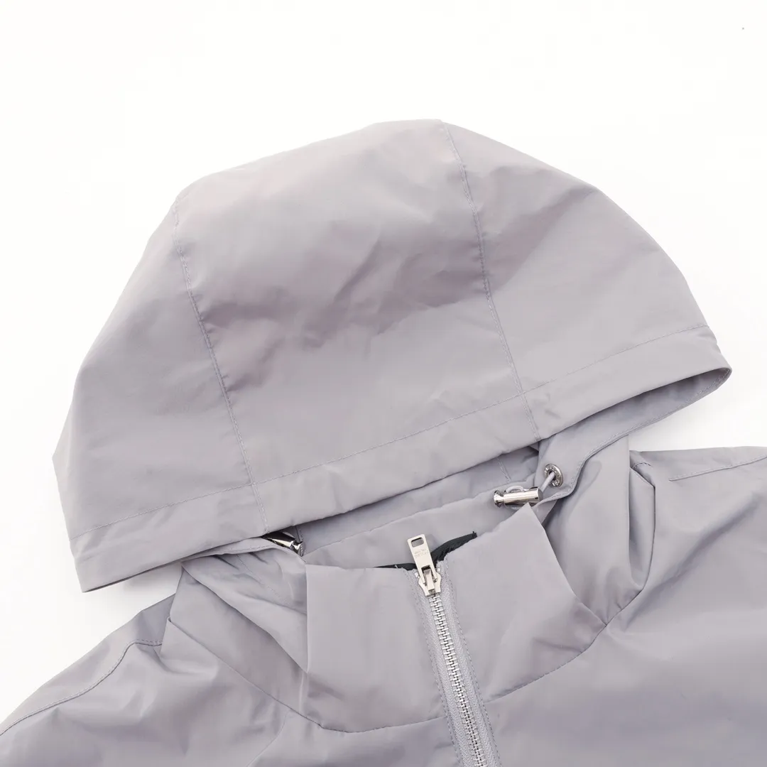 PRADA グレー ロゴプリント ウインドブレーカー - 画像 (8)