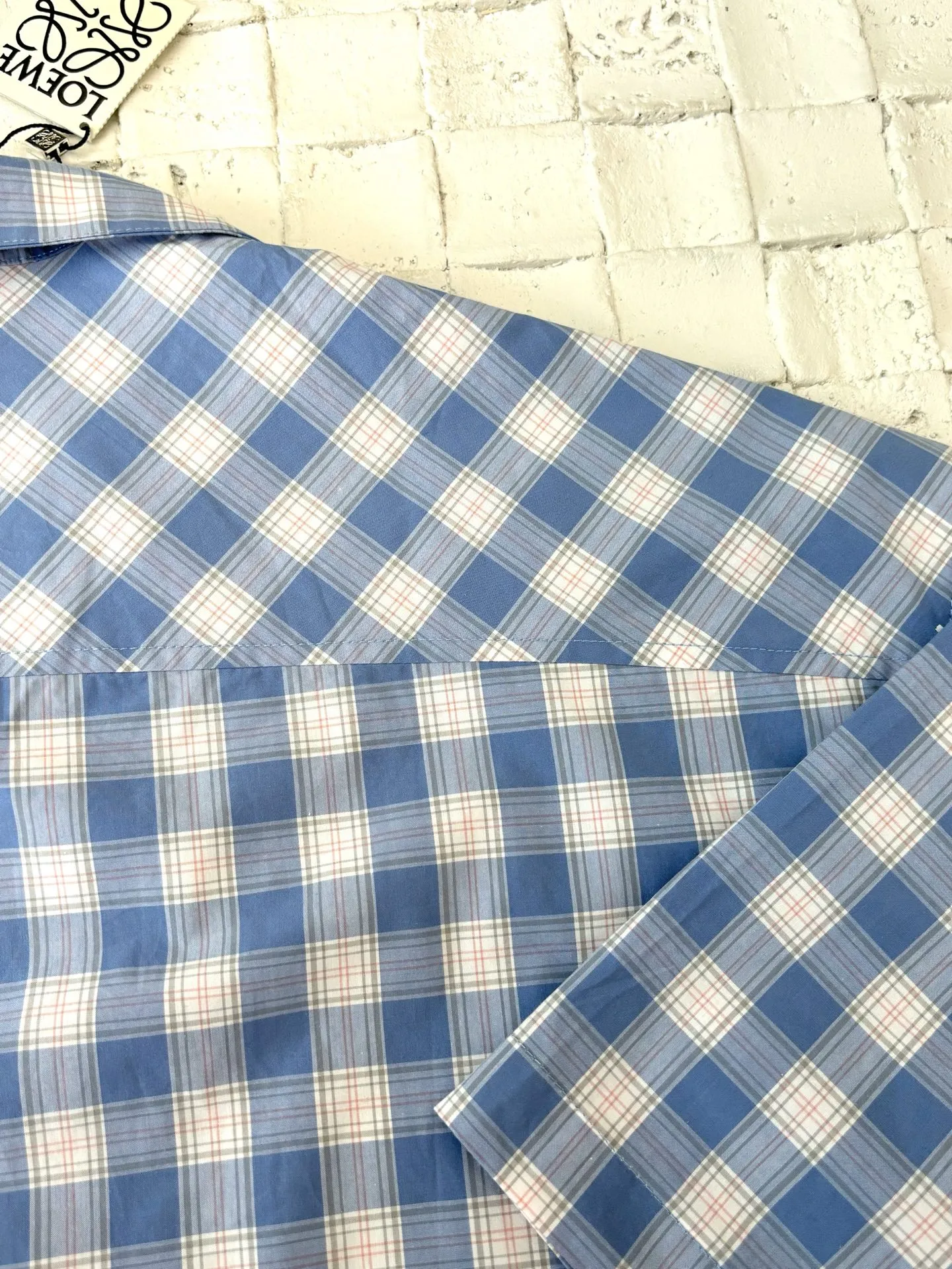 ロエウェ新作黒のチェック柄短袖シャツ - 画像 (8)