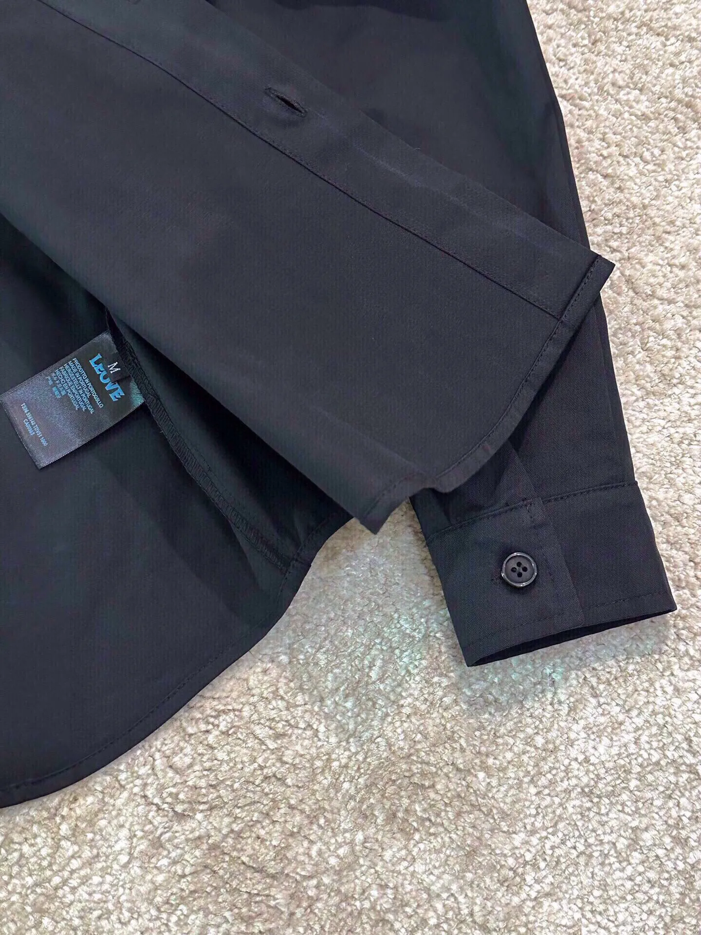 ロエベ新作黒のチェック柄シャツ - 画像 (7)