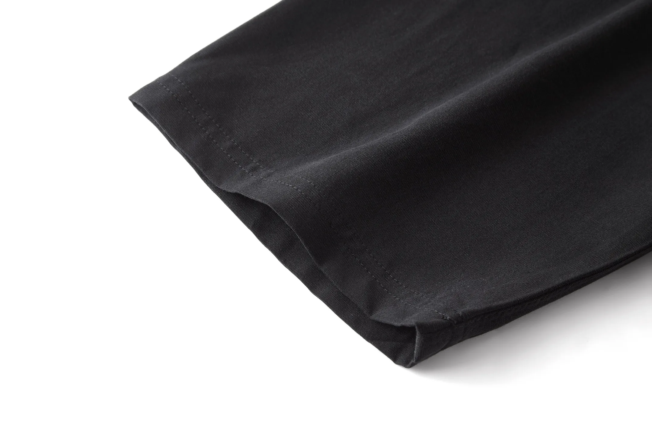 LOEWE新作黒のチェック柄シルクシャツ - 画像 (5)