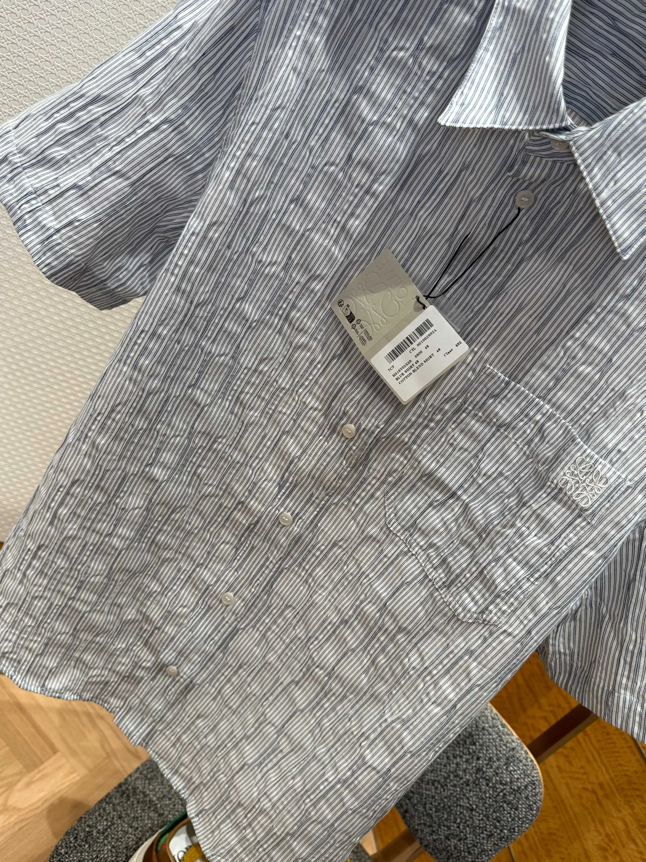 LOEWE新作白のストライプの波模様のシャツ - 画像 (5)