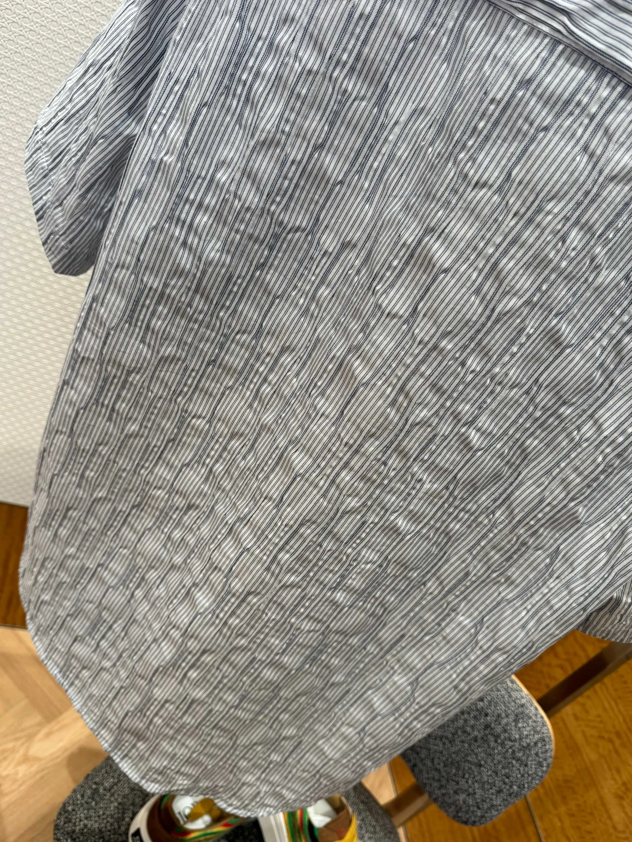 LOEWE新作白のストライプの波模様のシャツ - 画像 (9)