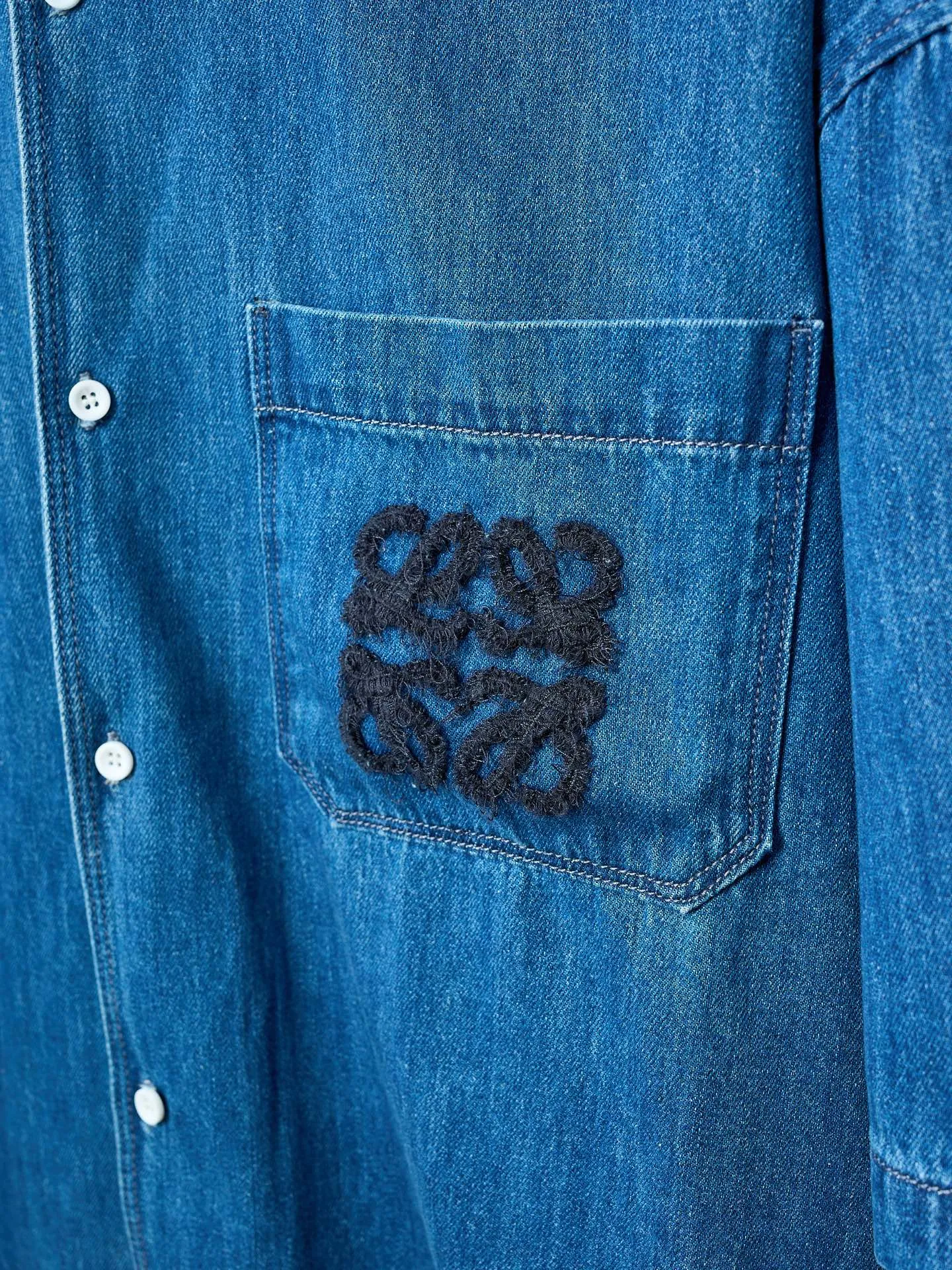 Loewe新作黒のチェック柄牛仔短袖衬衫 - 画像 (9)