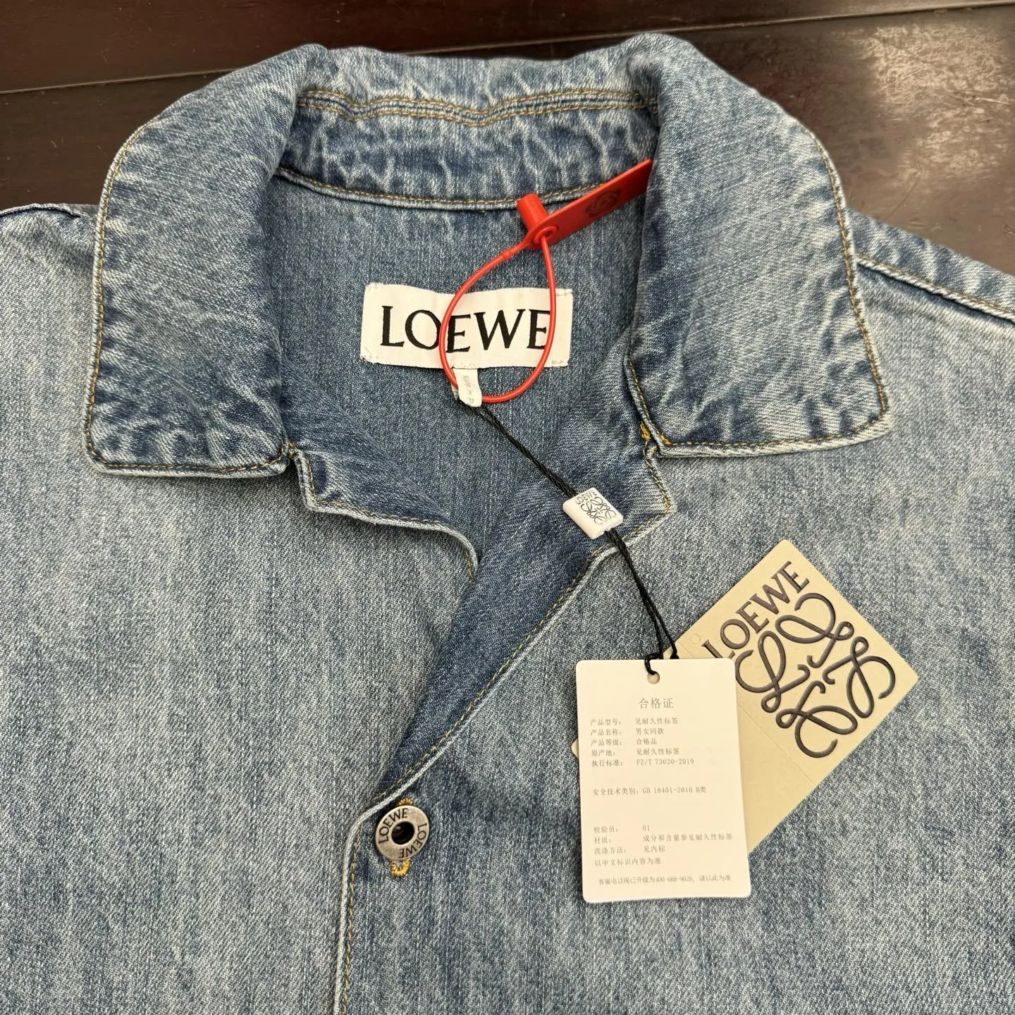 Loewe新作Anagram黒のチェック柄短袖シャツ - 画像 (7)