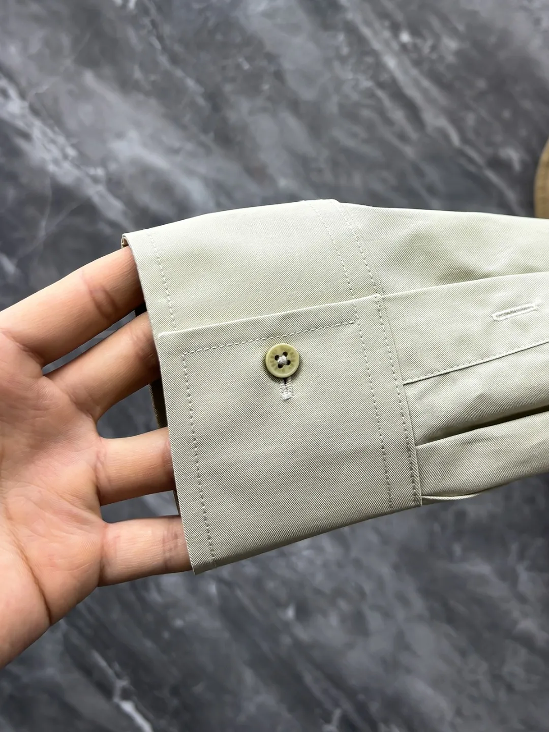 バーバリーロンドンイーグル新作黒のチェック柄シャツ - 画像 (8)