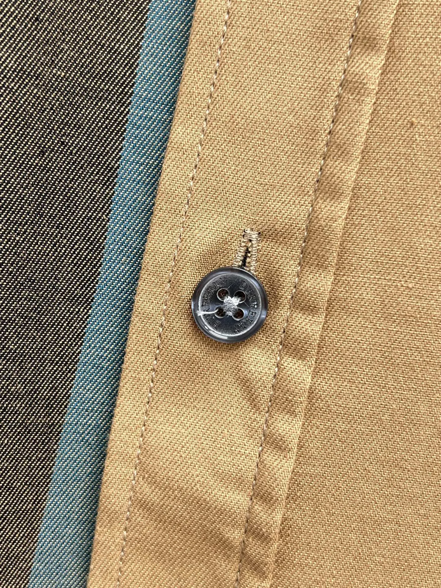 バーバリー新作黒チェックシャツ - 画像 (10)