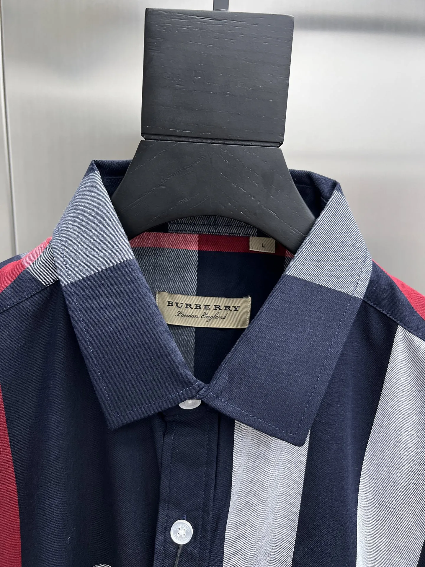 バーバリー新作黒チェックシャツ - 画像 (6)