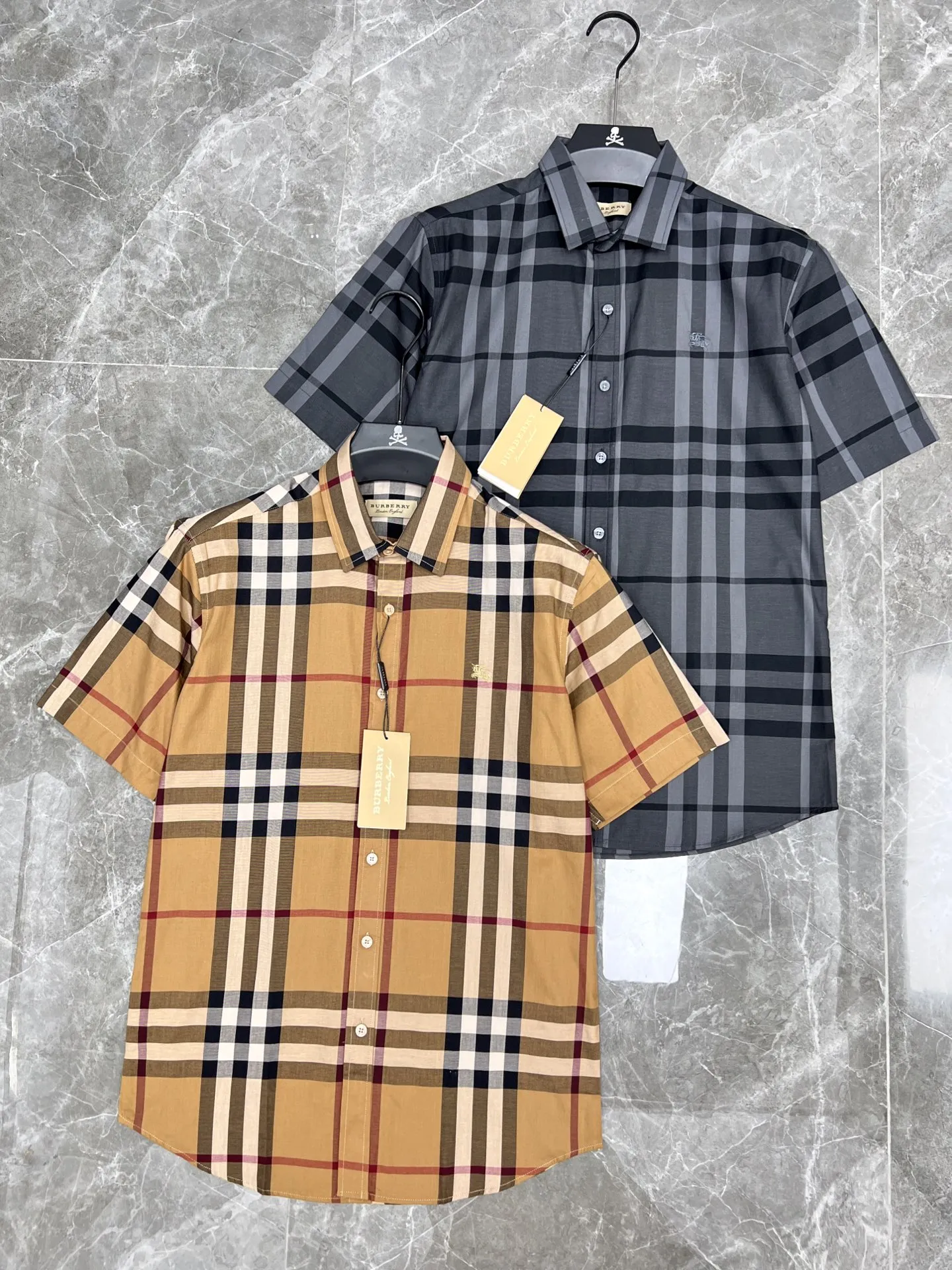 バーバリー新作黒チェックシャツ - 画像 (4)