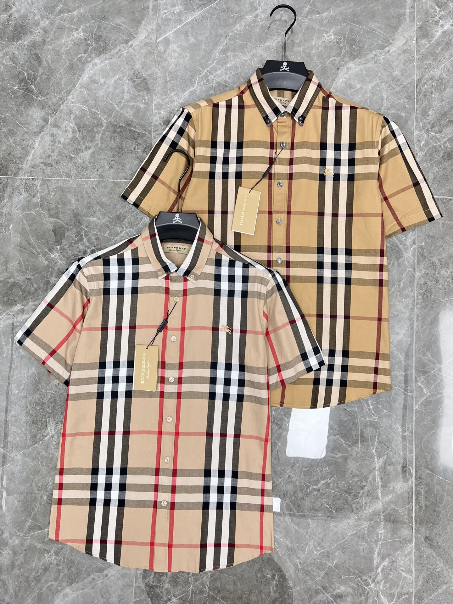 バーバリー新作黒チェック柄シャツ - 画像 (4)