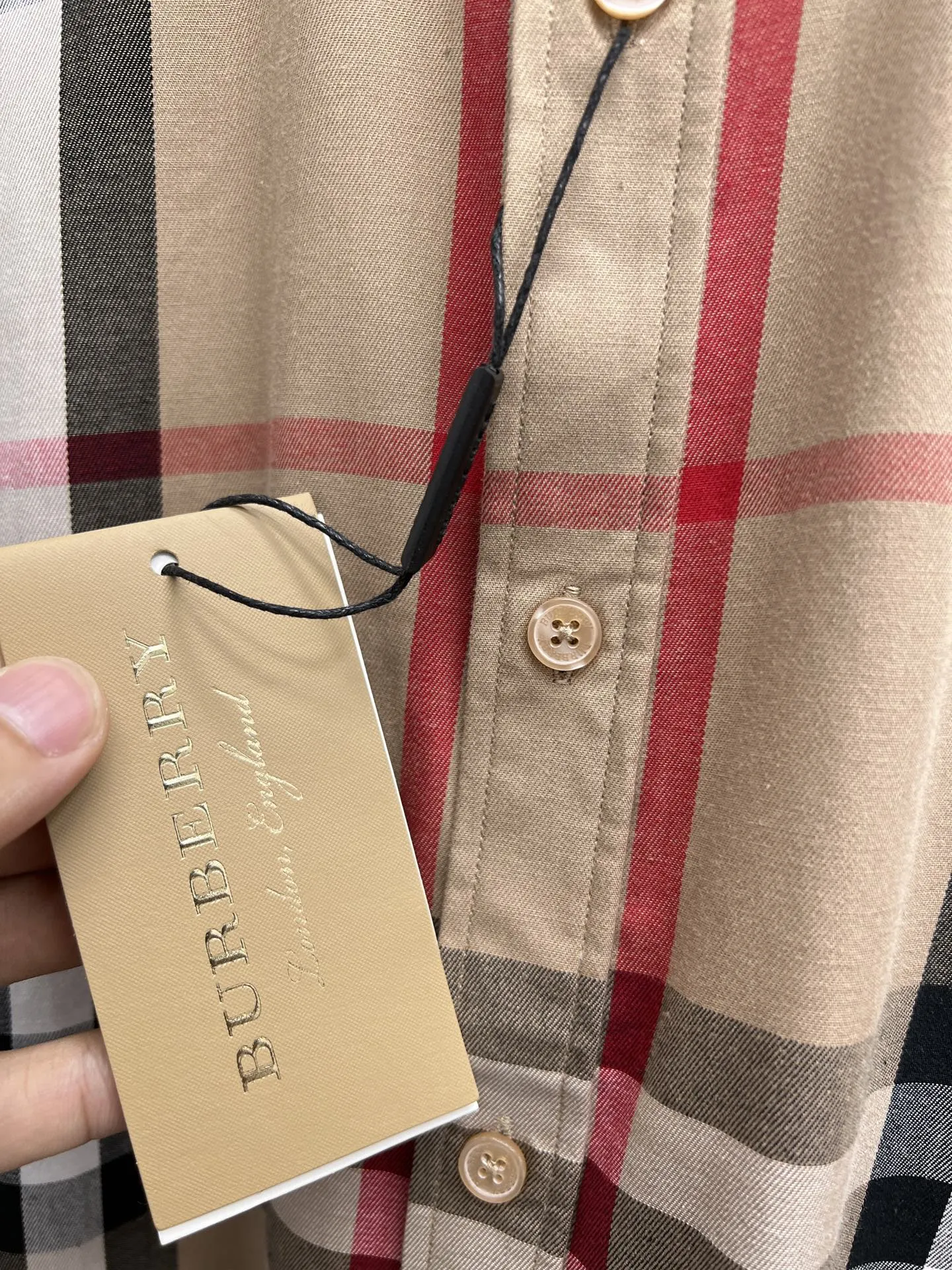 バーバリー新作黒チェック柄シャツ - 画像 (9)