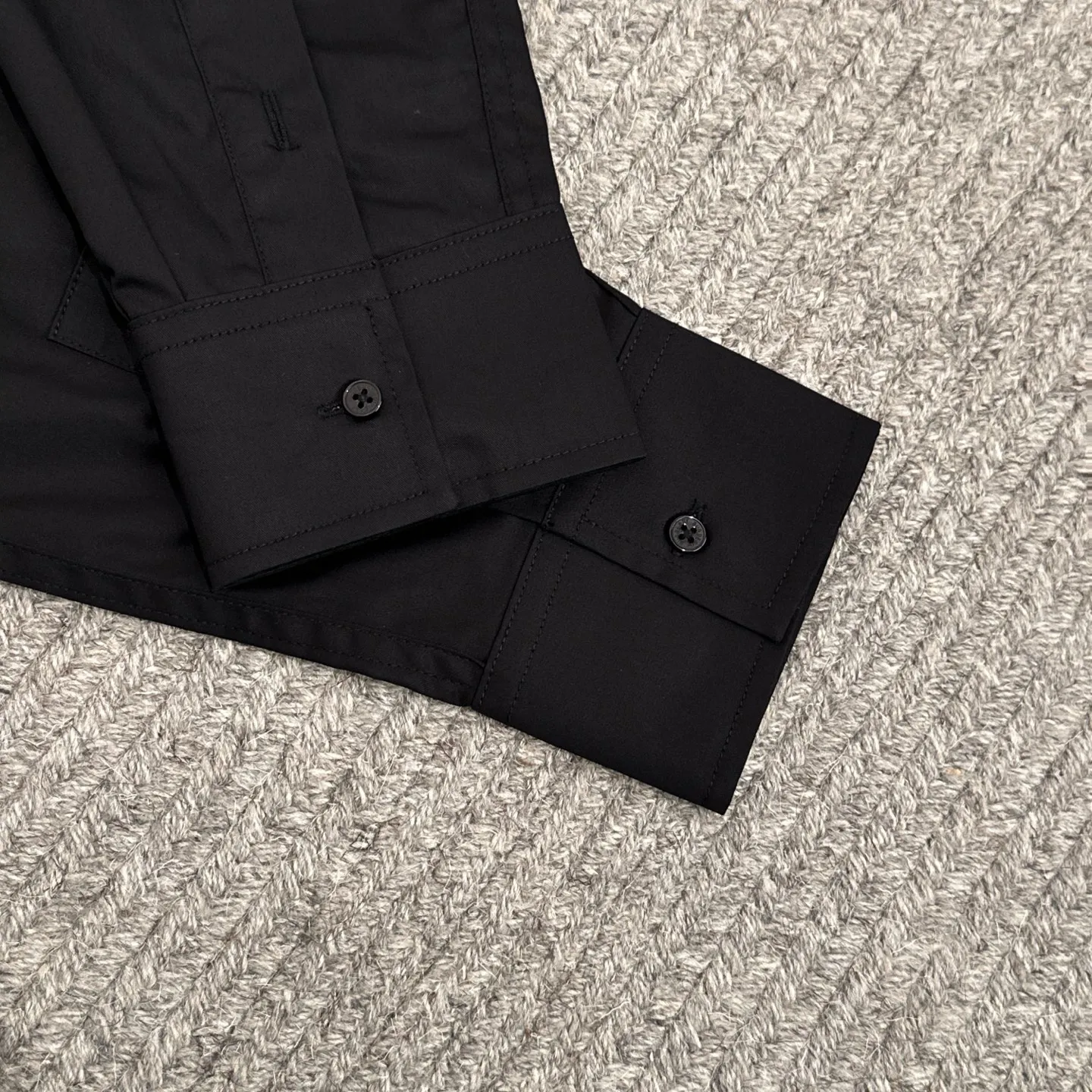 Burberry 新作黒のチェック柄長袖シャツ - 画像 (10)