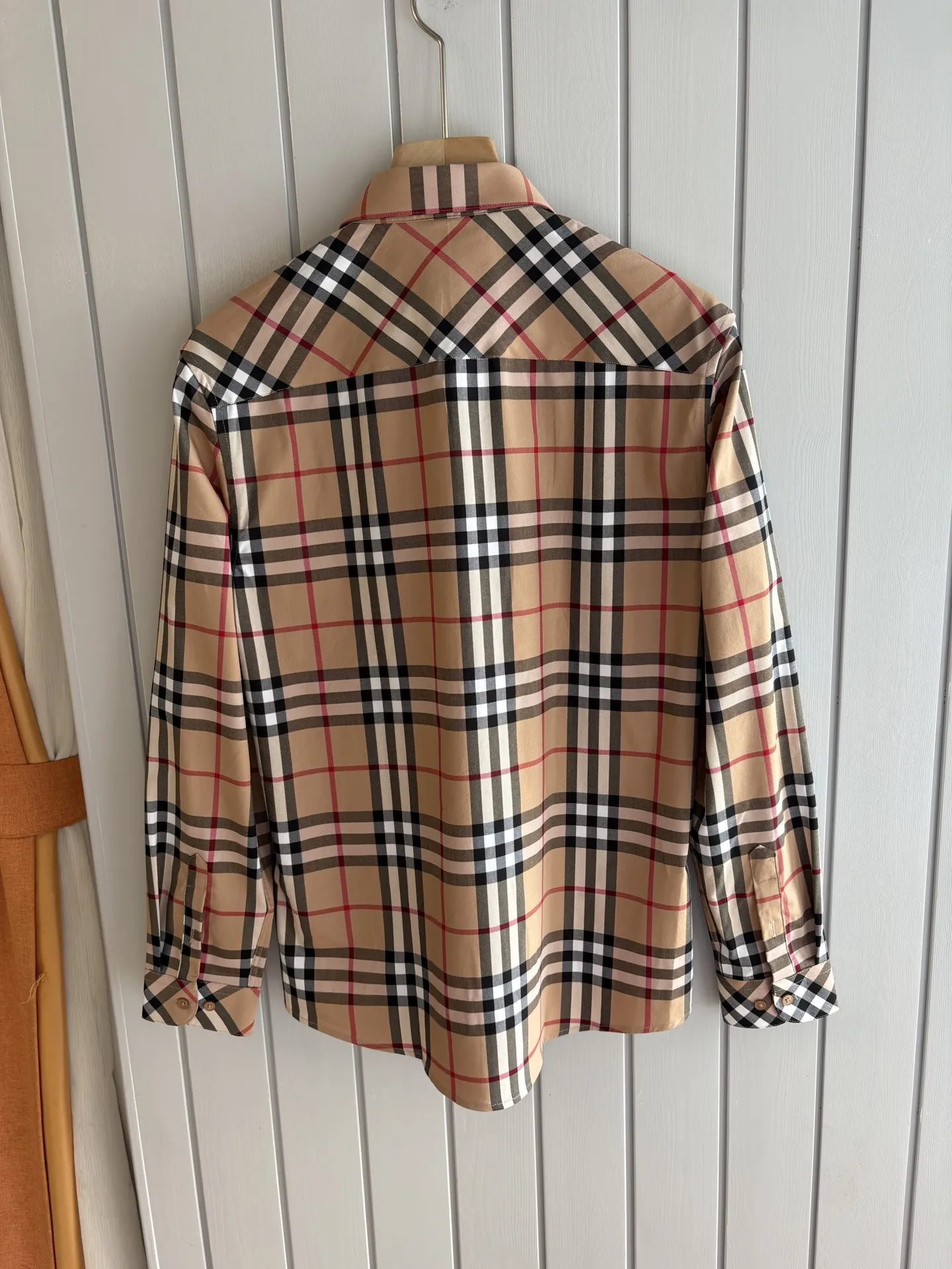 バーバリーニュー作黒のチェック柄シャツ - 画像 (3)