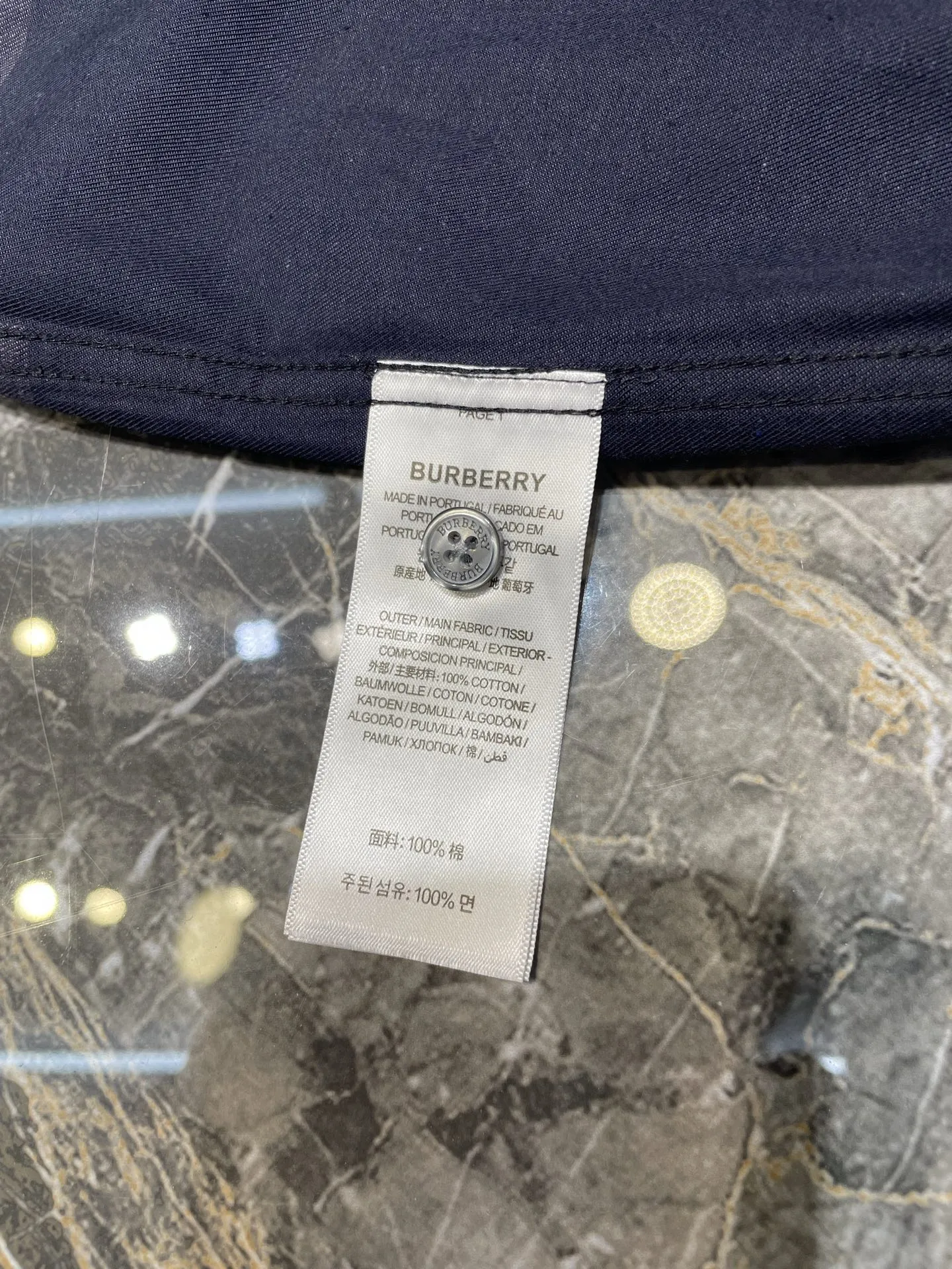 バーバリー新作黒チェックシャツ - 画像 (10)