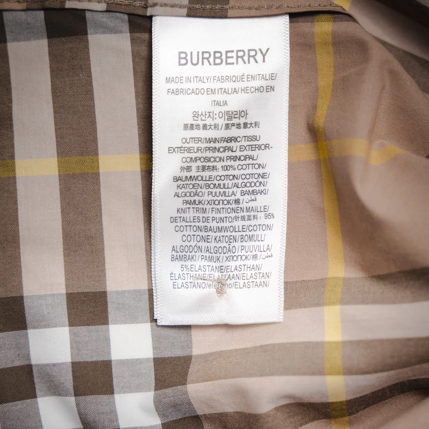 Burberry新作黒ストライプの長袖シャツ - 画像 (9)