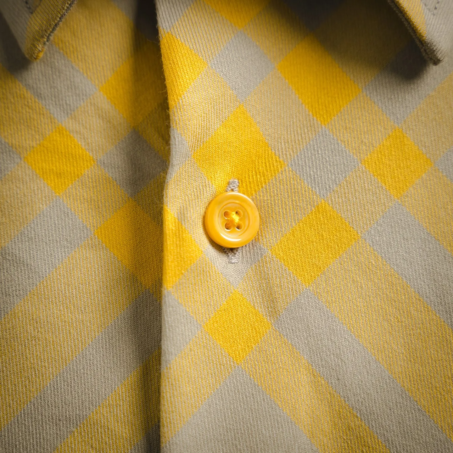 Burberry新作黒のチェック柄長袖シャツ - 画像 (7)