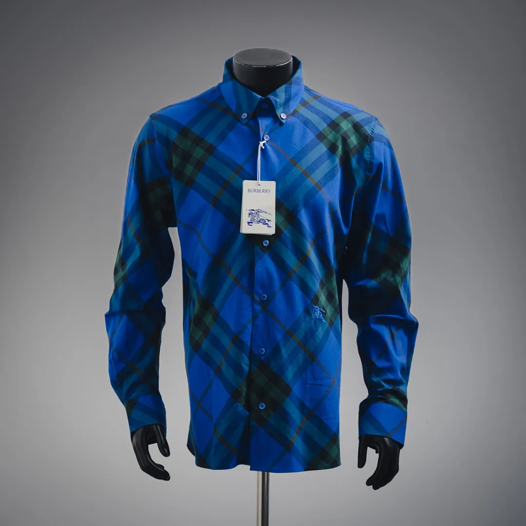 Burberry新作黒のチェック柄長袖シャツ