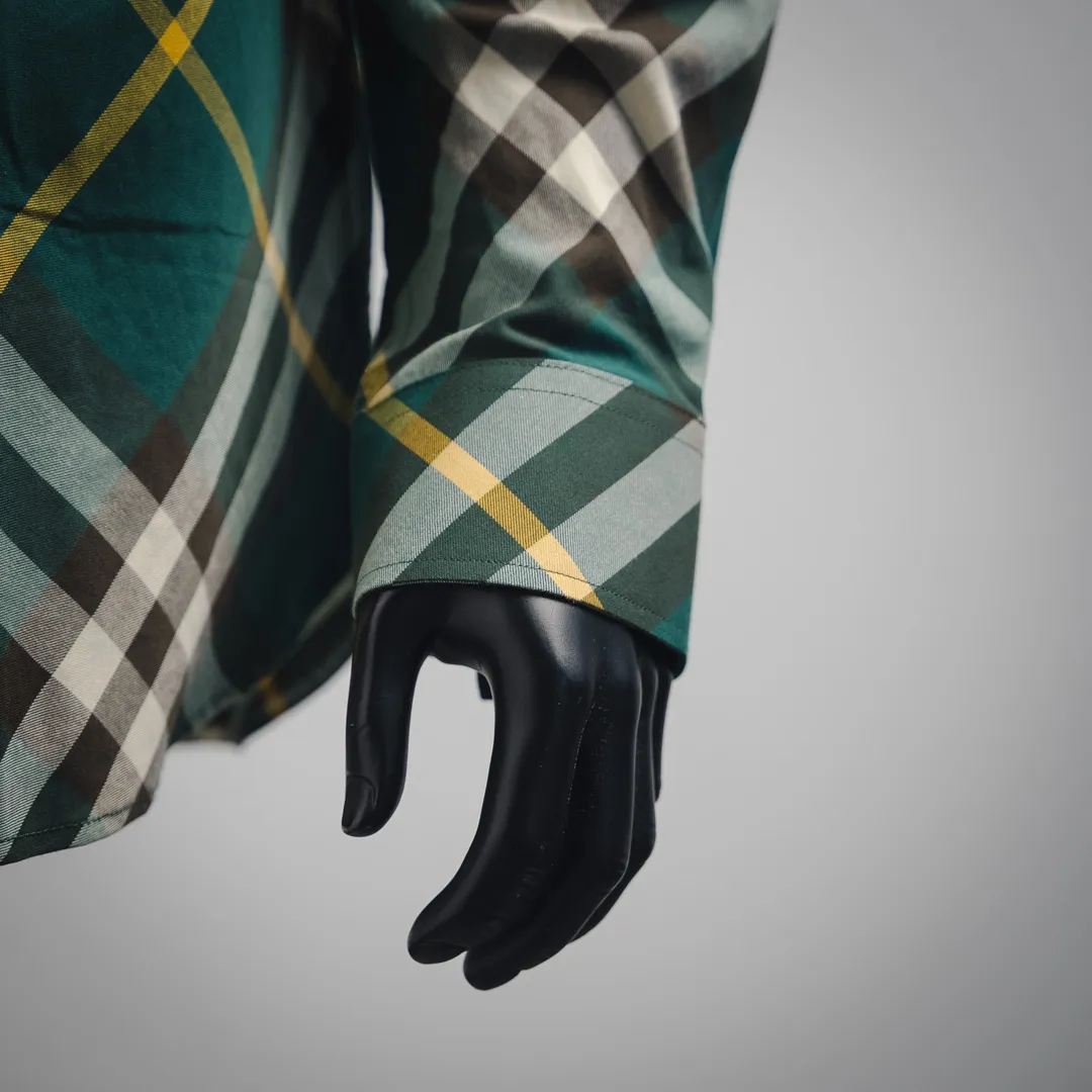 Burberry 新作黒のチェック柄長袖シャツ - 画像 (8)